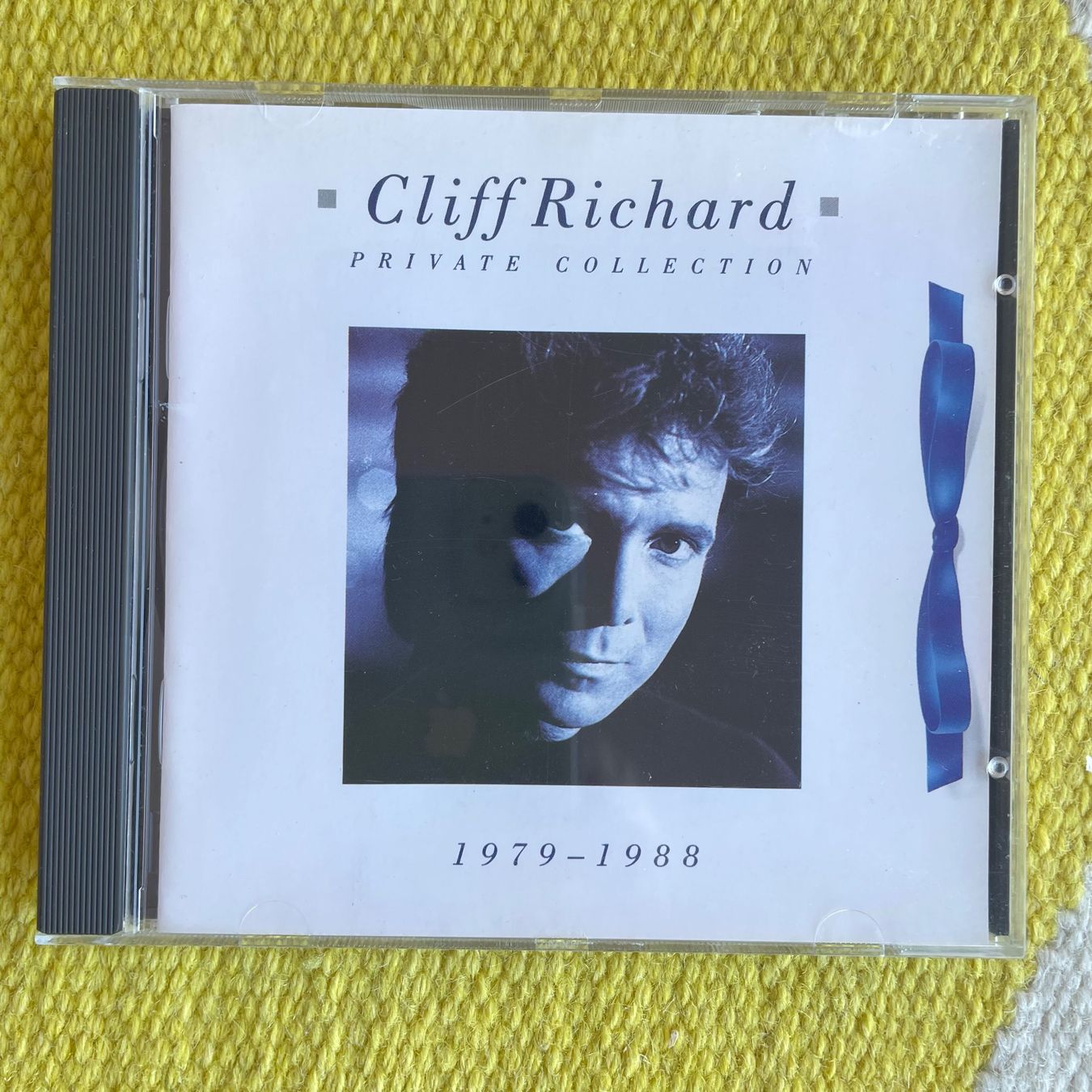 CD: CLIFF RICHARD-PRIVATE COLLECTION 79-88 – Usato da Rorschacherberg venduto da CD-Roli