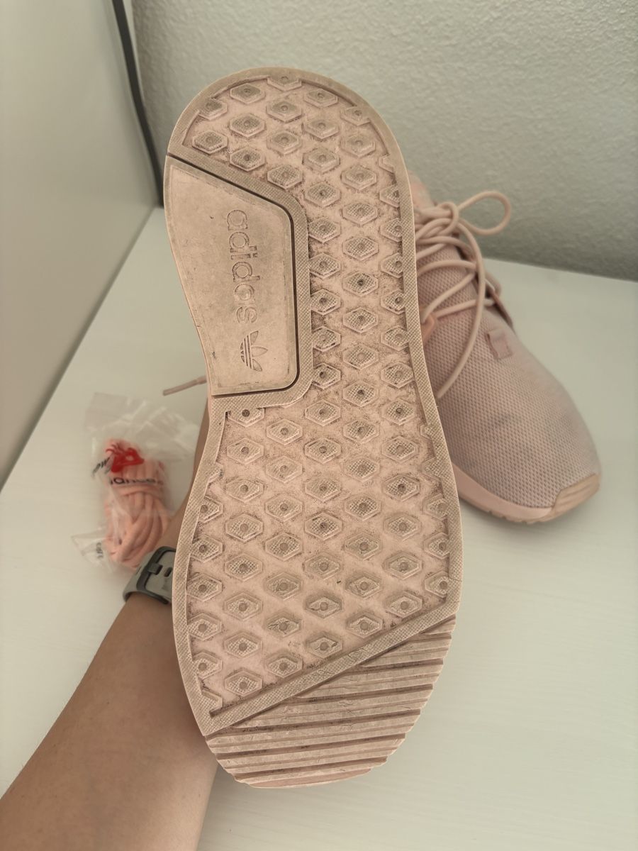 Adidas Damenschuhe: Adidas Sneakers Rosa Grösse 40 – Gebraucht aus Bern von Janina.Leandra 3