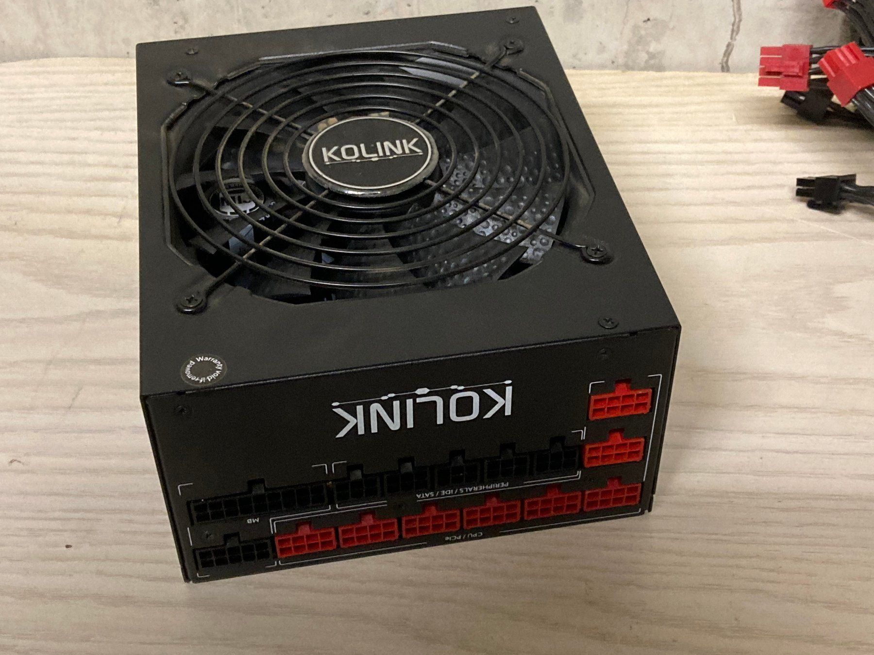 Componenti elettronici: Kolink Continuum 1200 Watt ATX PC 80 Plus Platinum – Usato da Granges-Paccot venduto da Anonymousse 2