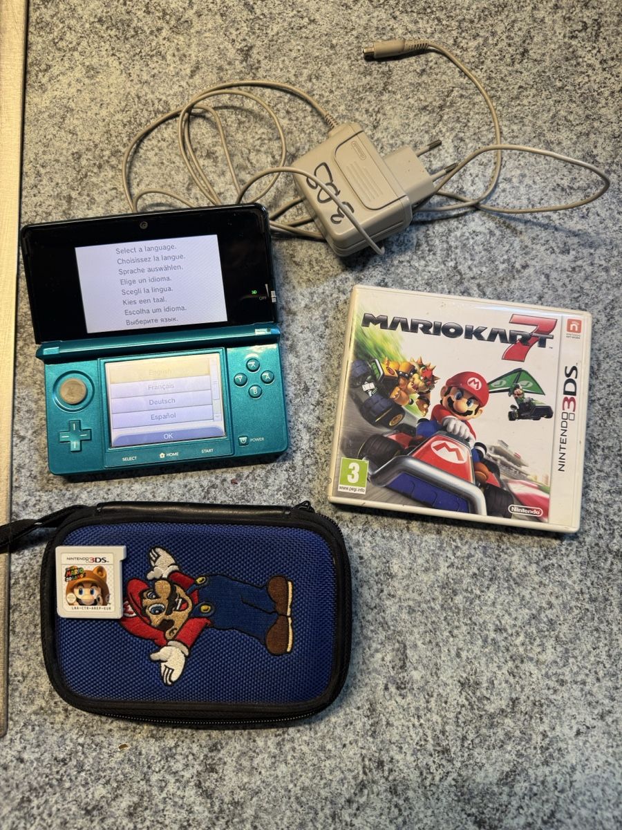 Nintendo Console: Nintendo 3DS turquoise  – Usato da Cormoret venduto da naaatsiiirt