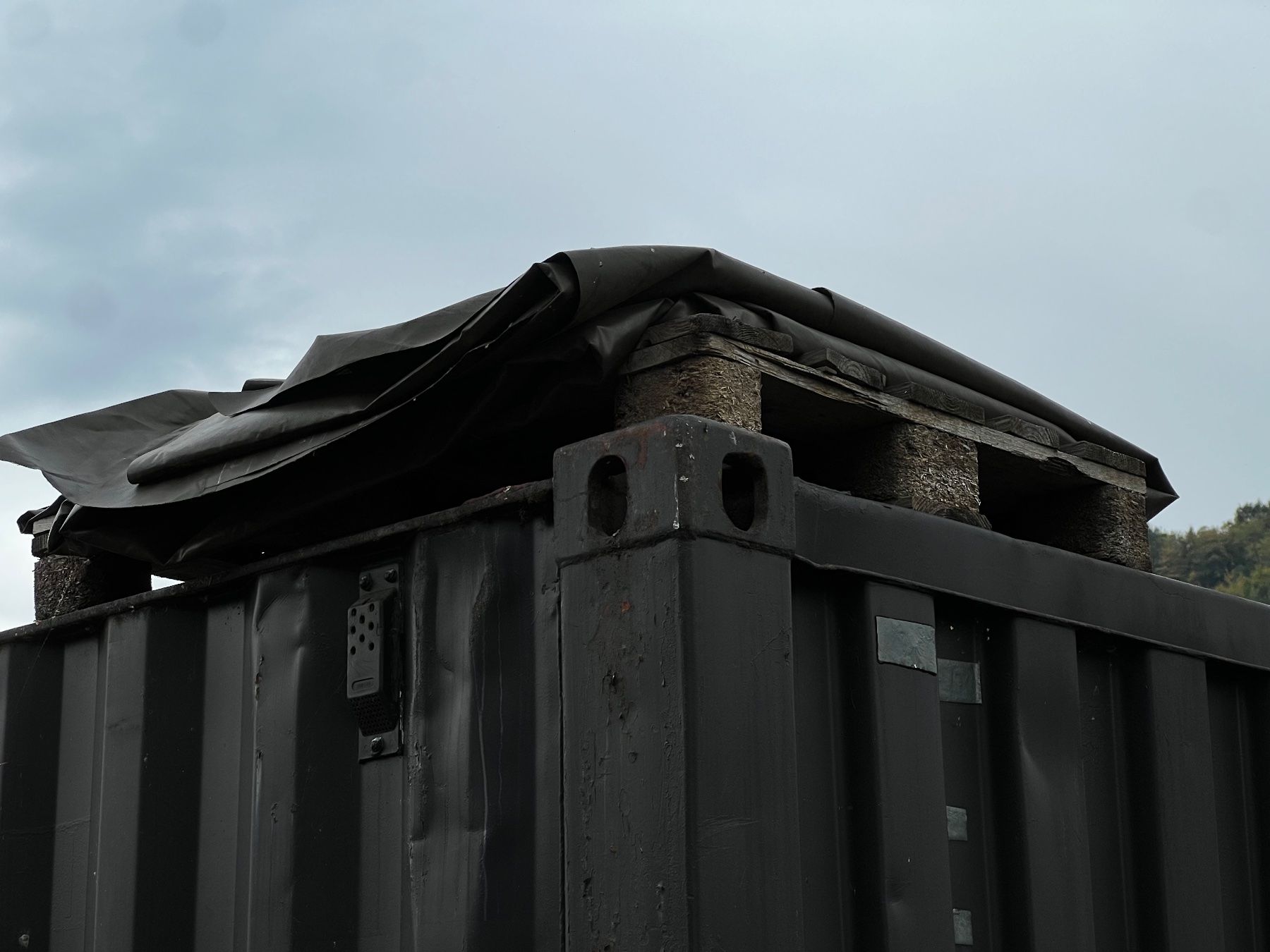 Altro: Blache gross, olivgrün – Usato da Wettingen venduto da Wespi4 1