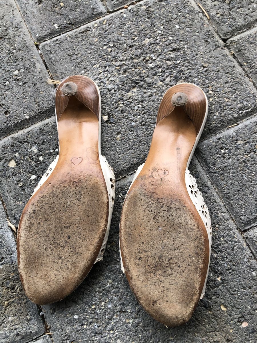 Scarpe da donna: Sandalen Moschino – Usato da Solothurn venduto da Congela 2