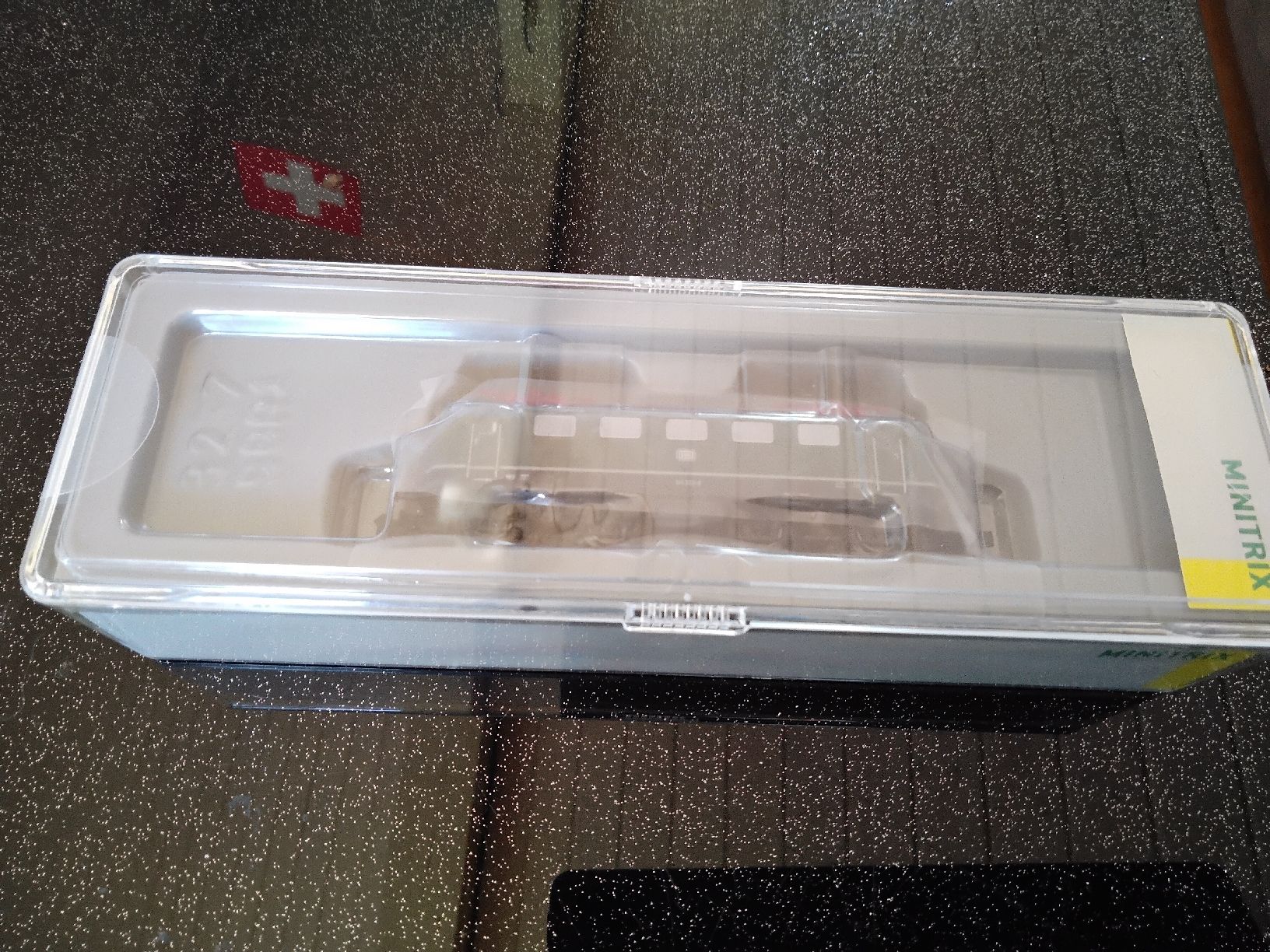 Trix Modelleisenbahnen: Minitrix DB BR141 DCC Sound Neuwertig – Neu und originalverpackt aus Romanshorn von jar_rxt9 7