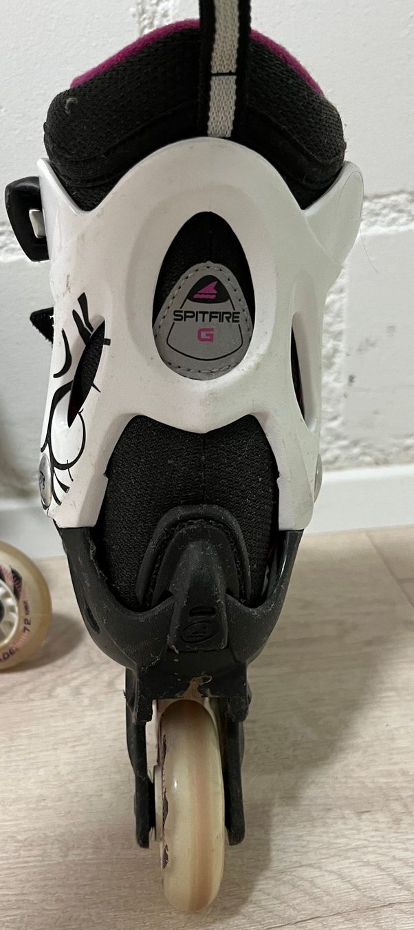 Inline-Skating & Rollschuhe: Rollerblade Grösse 33-36.5 – Gebraucht aus Frick von estrella68 2