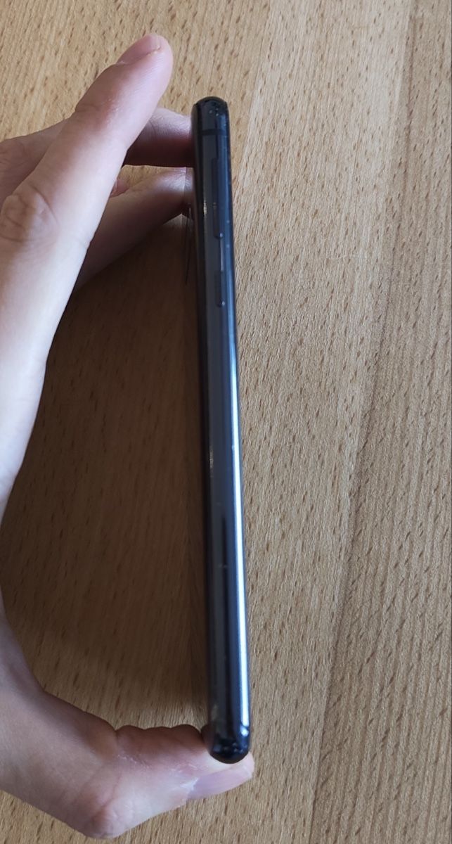 Samsung Telefoni cellulari / Smartphones: Samsung Galaxy S10e – Usato da Sargans venduto da ser_pl58 3