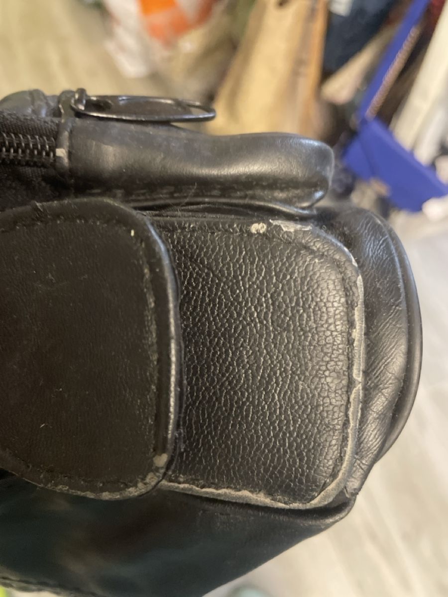Taschen: Bauchtasche schwarz mit mehreren Fächern – Gebraucht aus Obergerlafingen von cabo4 2