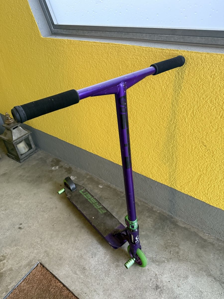Kickboard: Fasen Freestyle Scooter – Usato da St. Gallen venduto da tvndy