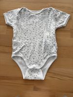 Kurzarm-Body mit Sternenmuster für Sommer Grösse 74/80 top!