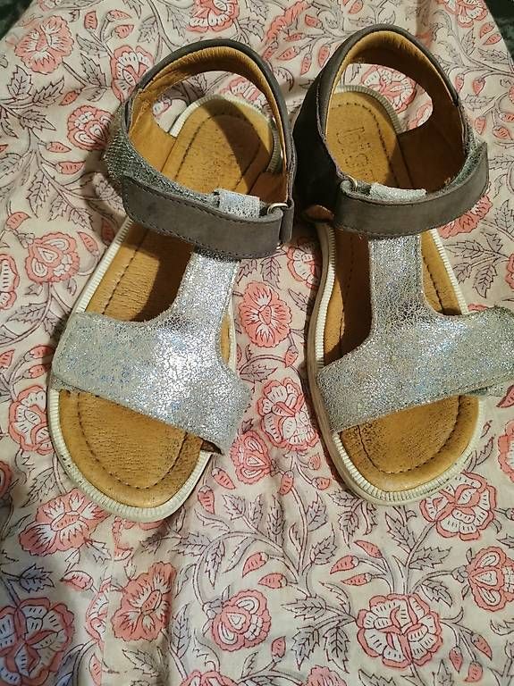Bisgaard Scarpe per ragazze: Bisgaard Sandalen gr34 – Usato da Riehen venduto da LaurJer