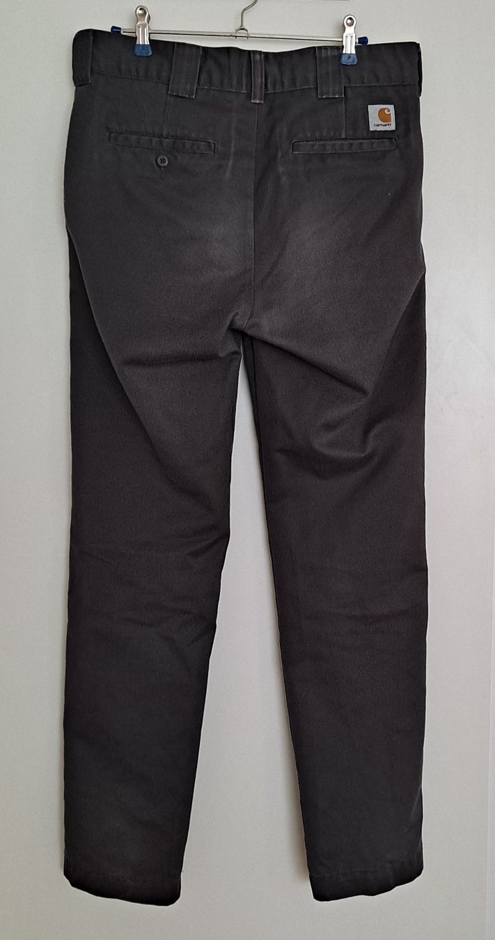 Carhartt Pantaloni: Carharrt Herren Hose Gr. 29 / 32 – Usato da Liestal venduto da Mas-Y-Mas