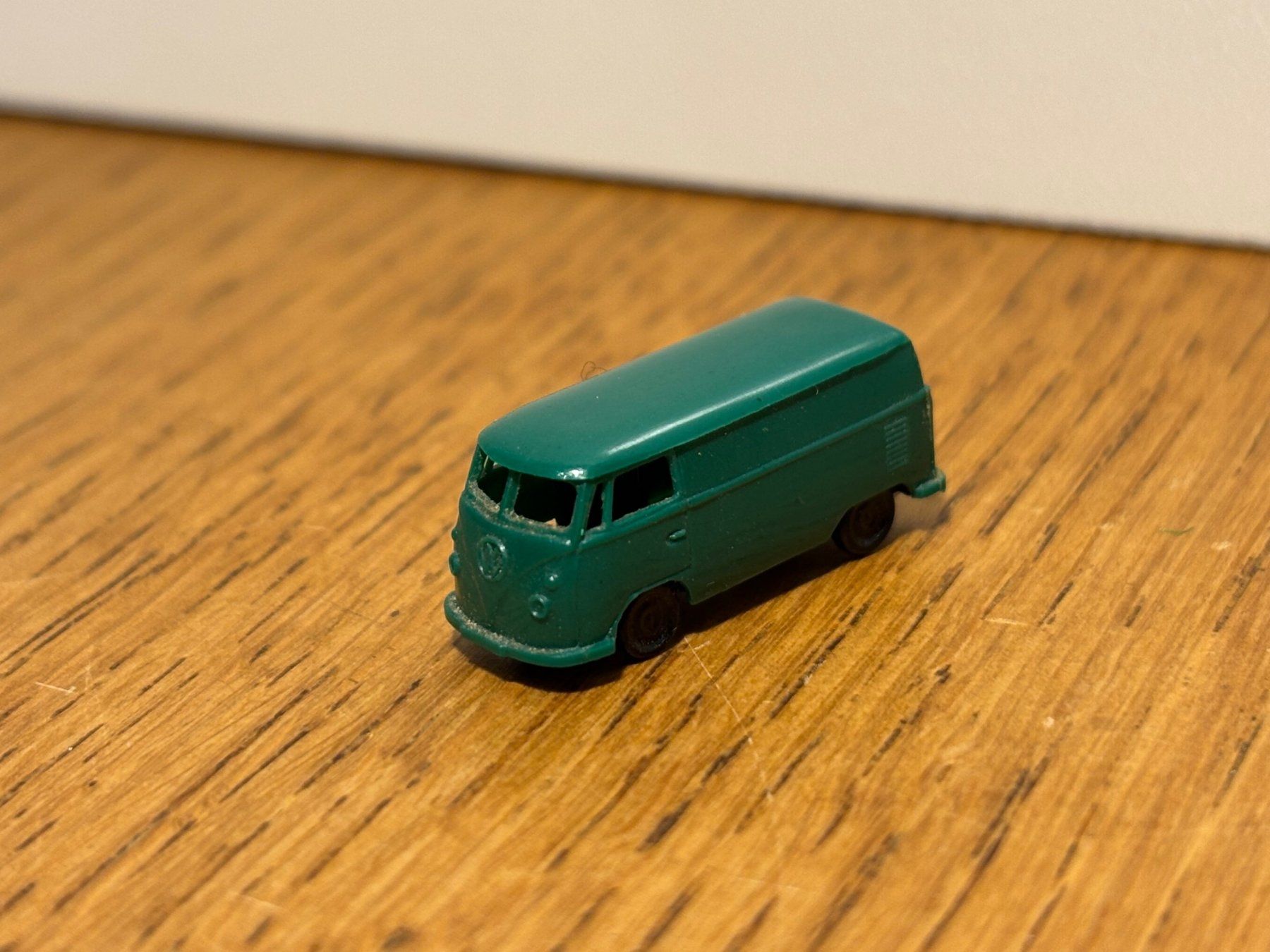 Modellini di ferrovie: *M179: VW Bus (Spur N) – Usato da Birsfelden venduto da Birs_25 1
