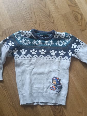 Pulli Gr. 110...