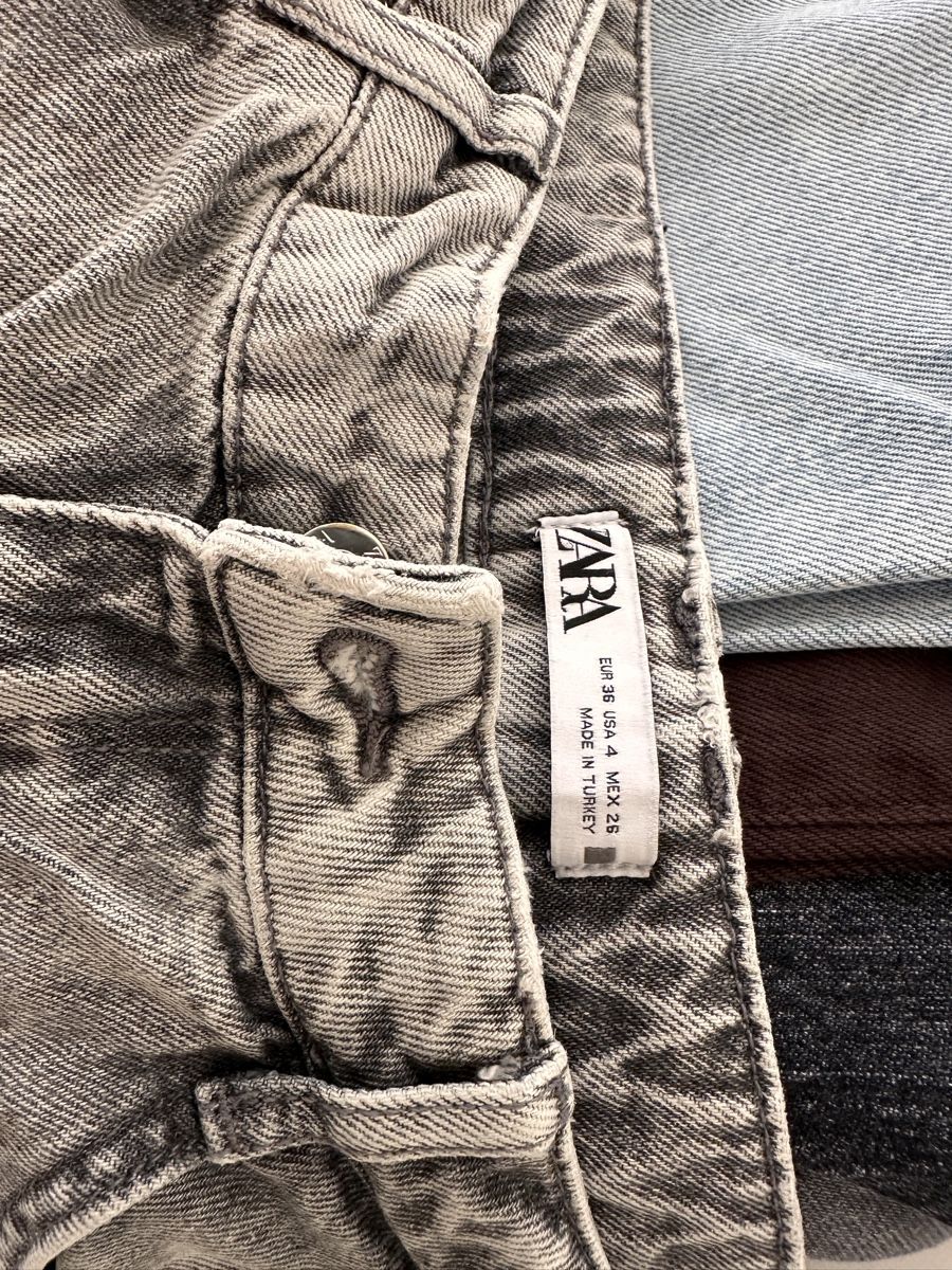 Zara Jeans: 5x Zara Jeans – Neu (gemäss Beschreibung) aus Ebikon von amaxandx 2