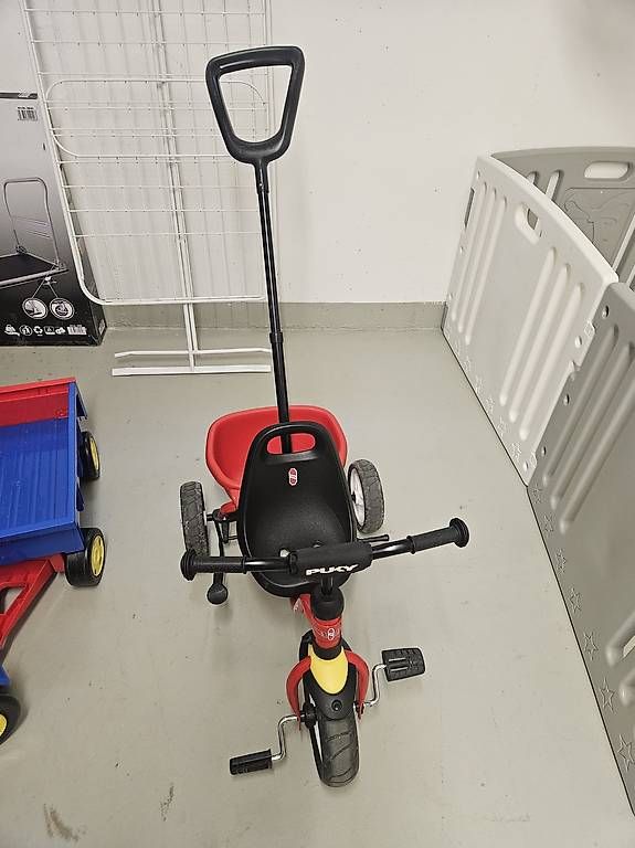 Veicoli per bambini: Puky 3 Rad mit Stange  – Usato da Rickenbach b. Wil venduto da Musti700007