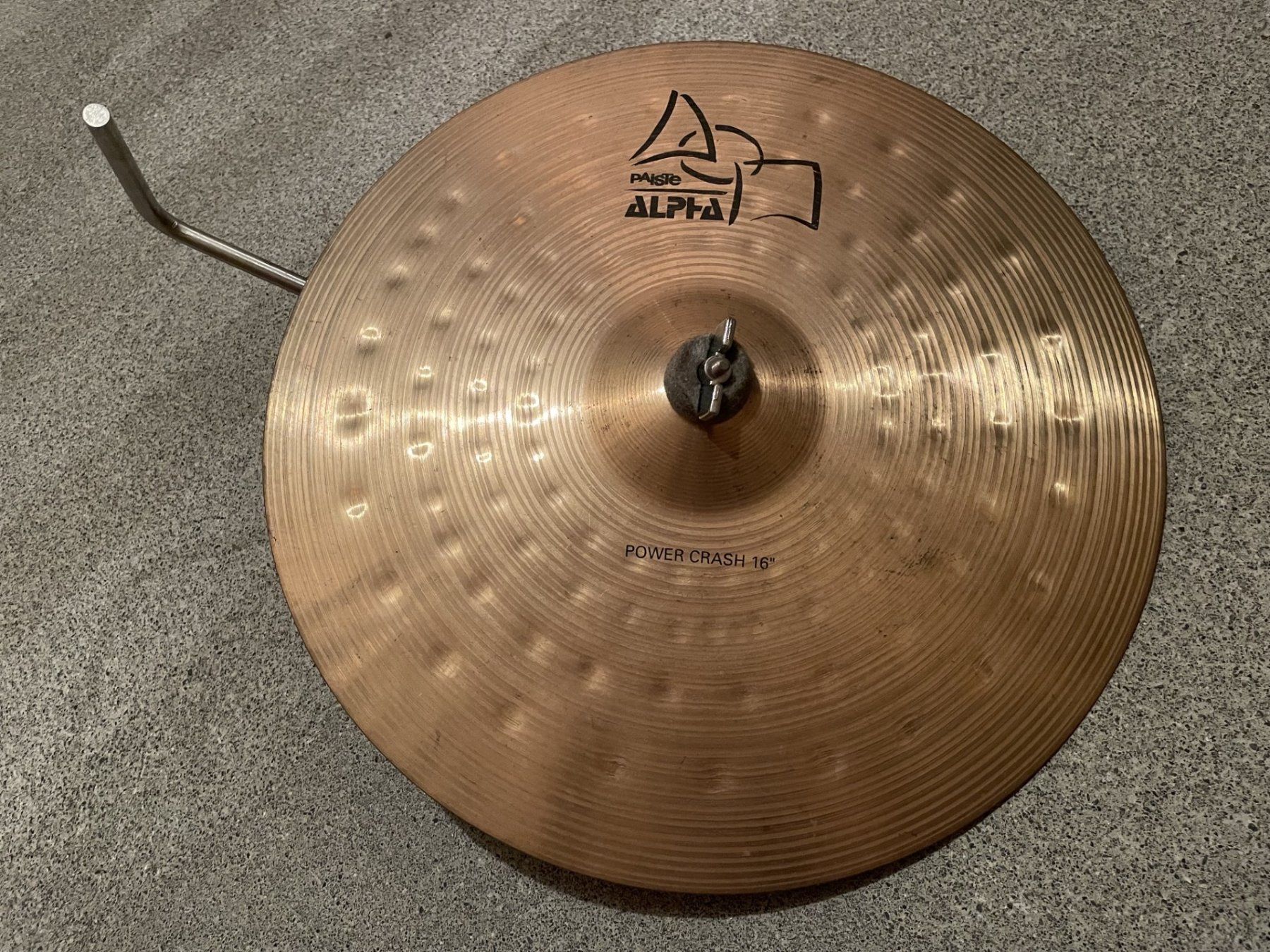 Paiste Musikinstrumente: Paiste Alpha Power Crash 16" + Latin Percussion Block – Gebraucht aus Ebikon von her_kqw7