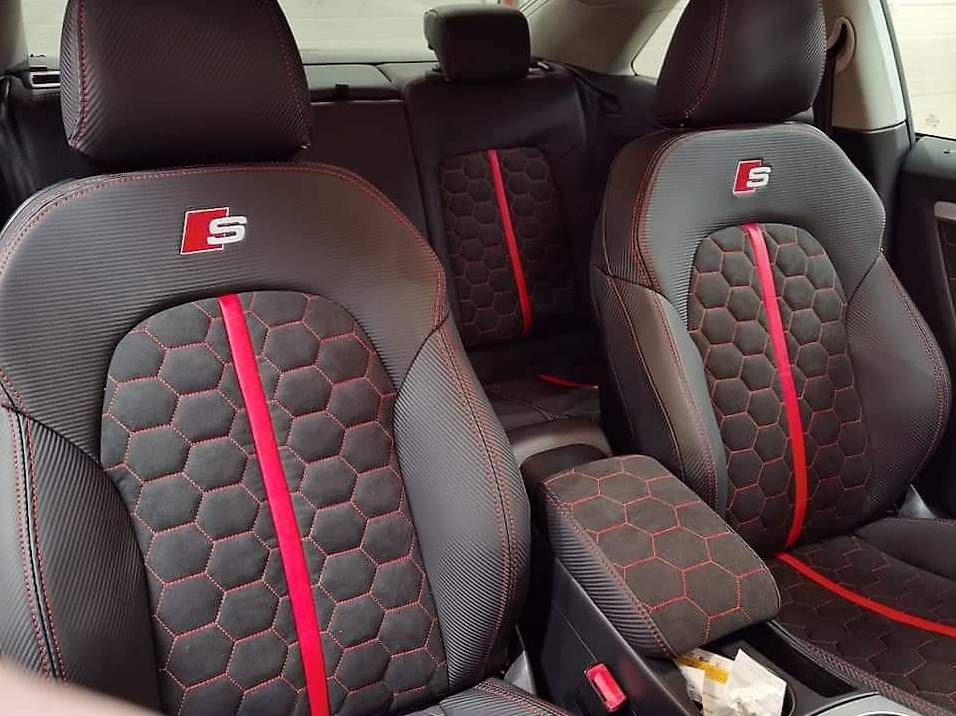 Tutti pezzi di ricambio auto: Autositzbezuge aus echtem Leder, Lenkrade – Usato da Dulliken venduto da Undercover