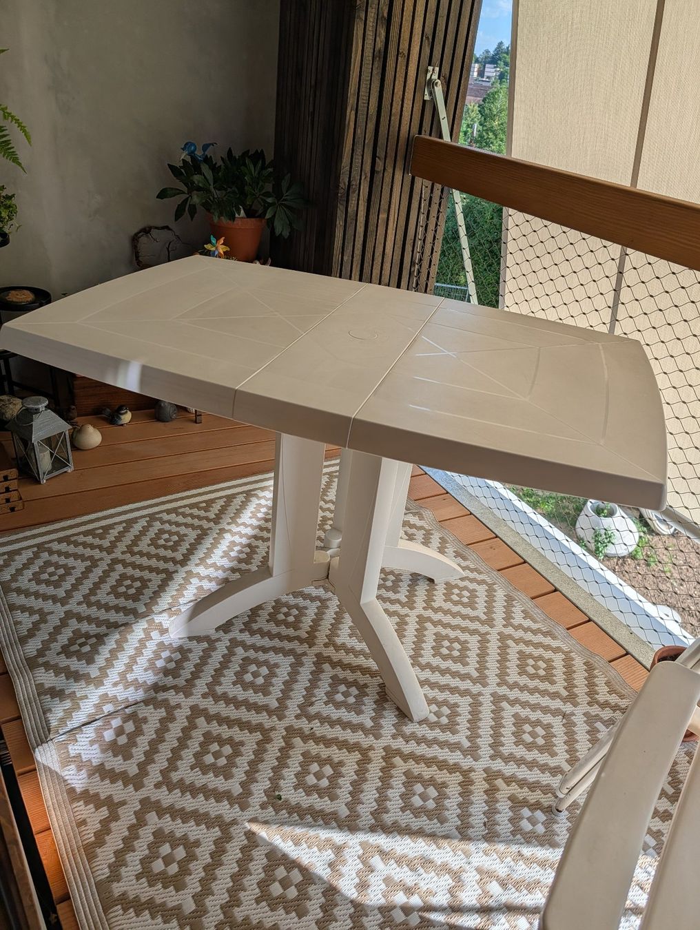 Set di tavolo e panche: 2 GARTENSTÜHLE UND 1 GARTENTISCH – Usato da Adliswil venduto da aisha1900 5