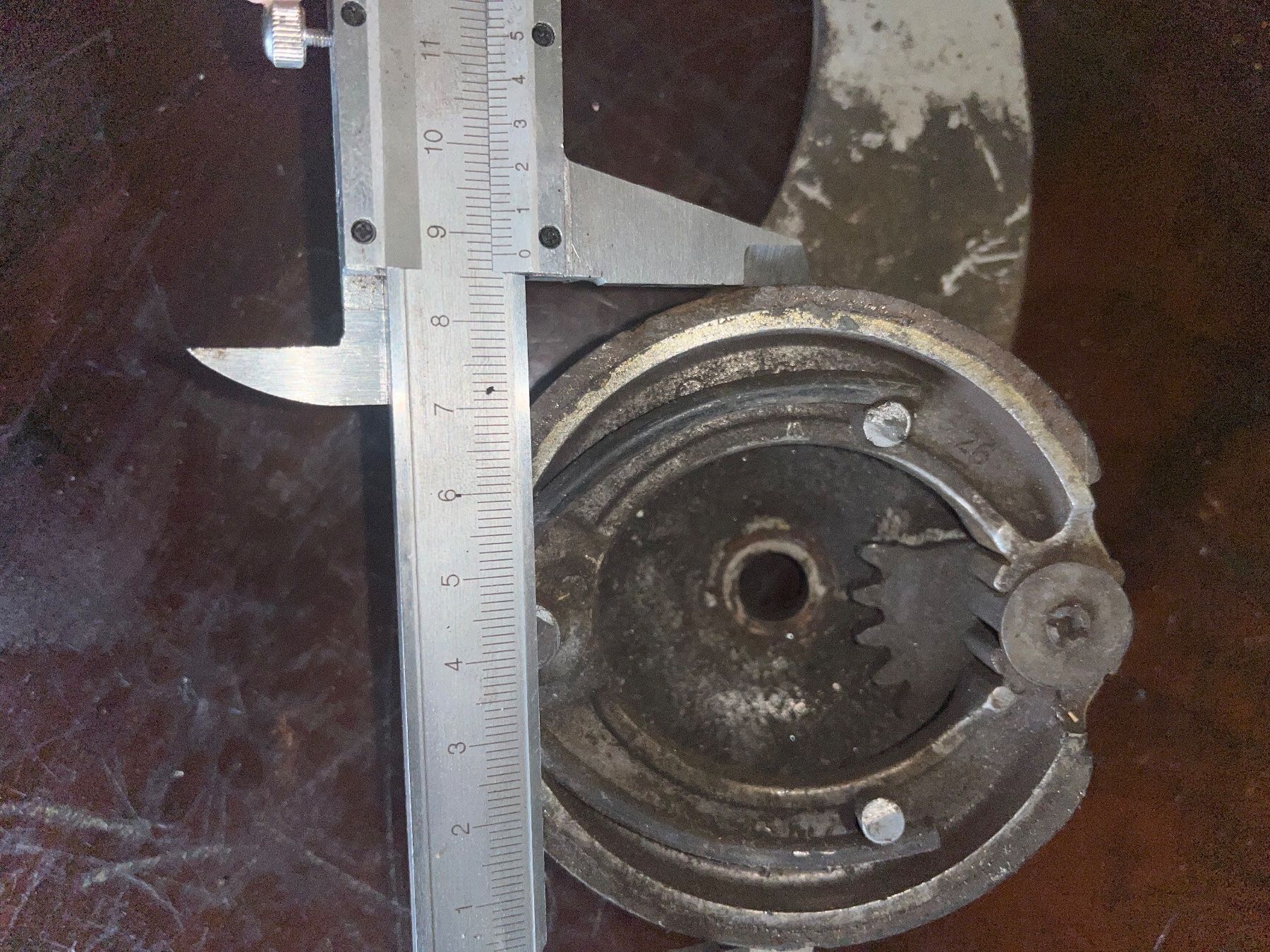 Sachs Parti ricambio per ciclomotori: Sachs Mofa Rücktritt Bremsankerplatte – Usato da Fahrni b. Thun venduto da berger_tuning34 4