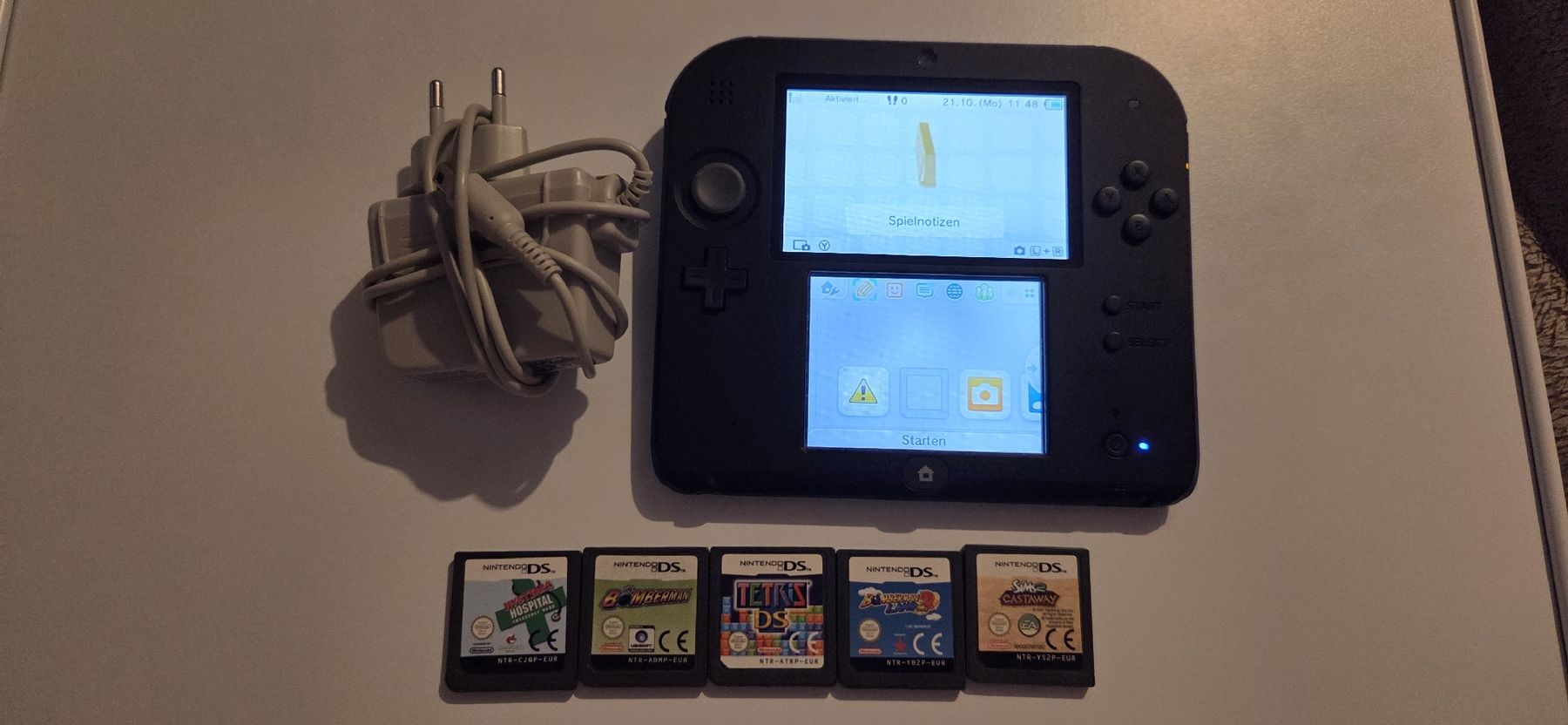 Nintendo Console: Nintendo 2DS Konsole + 5 Spiele + Ladegerät – Usato da Huttwil venduto da ser_gn9l 3
