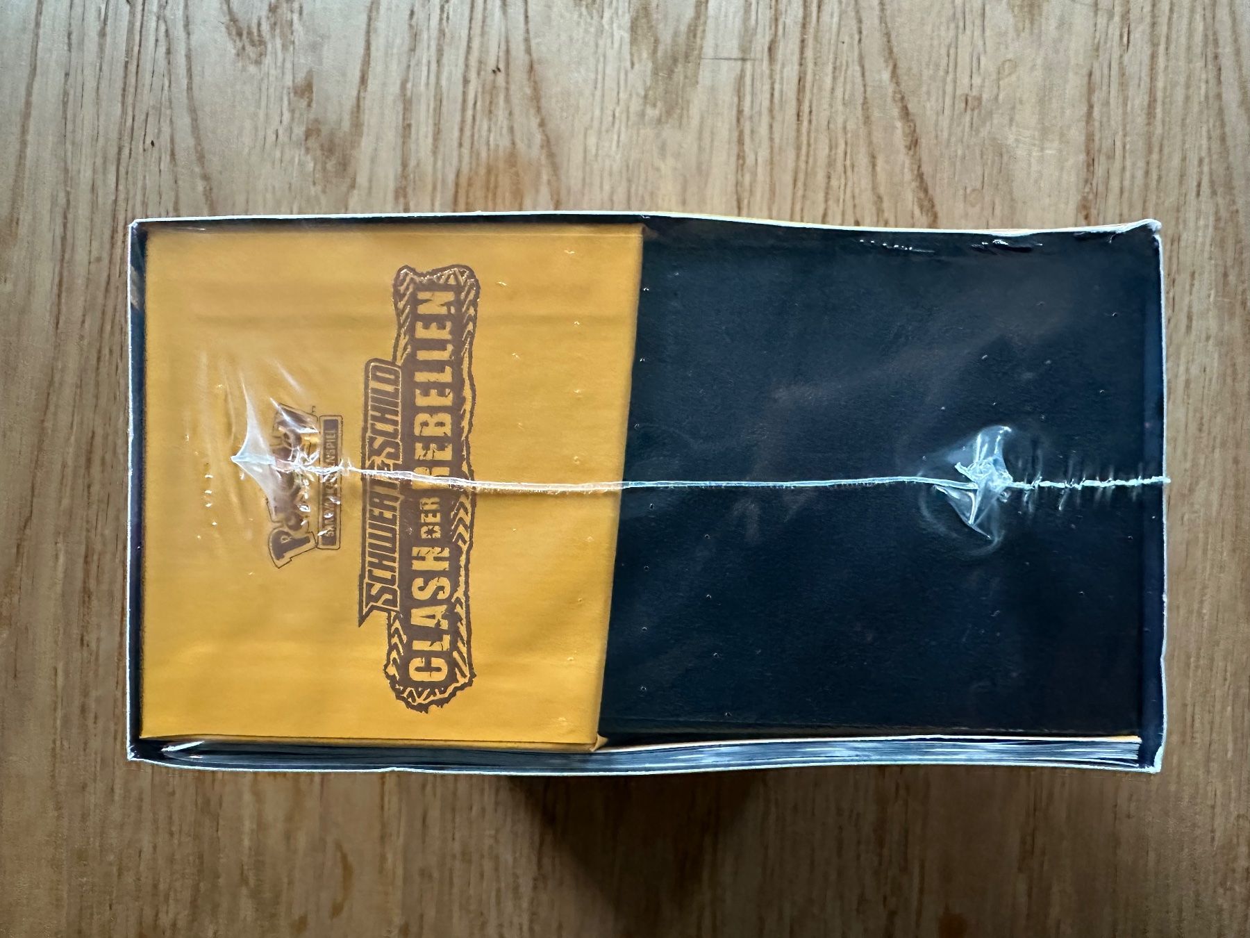 Pokémon Sammelbilder & Trading cards: Pokémon Top Trainer Box Clash der Rebell – Neu und originalverpackt aus Zürich von Hunger-Toys-Games 4