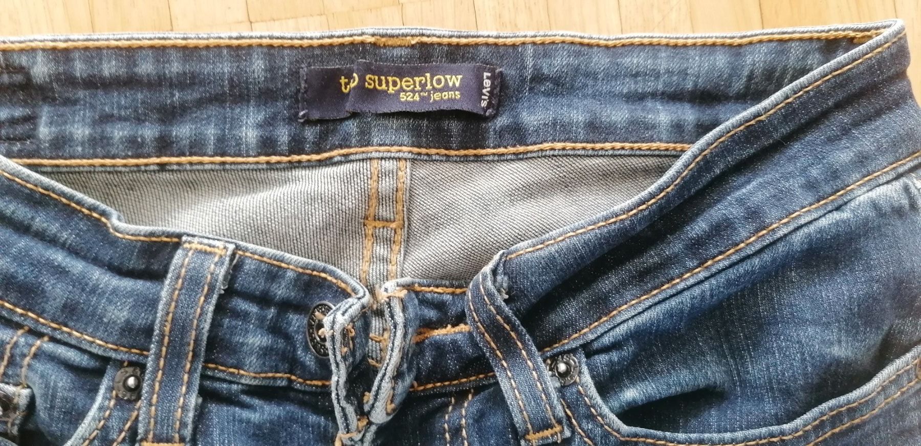 Levi's Jeans: Levi's Jeans – Usato da Laufenburg venduto da megane1959 1