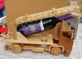 Idée cadeau camion de pompier porte bouteille en bois
