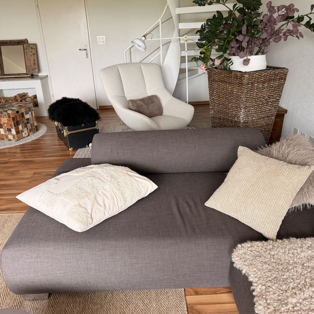 Sofas: Sofa braun,  guter Zustand – Gebraucht aus Regensberg von Xeyfi 1