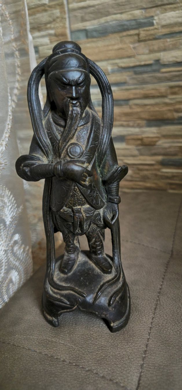 Statuette: Chinesische Bronze von guandi – Usato da Losone venduto da del_yh97