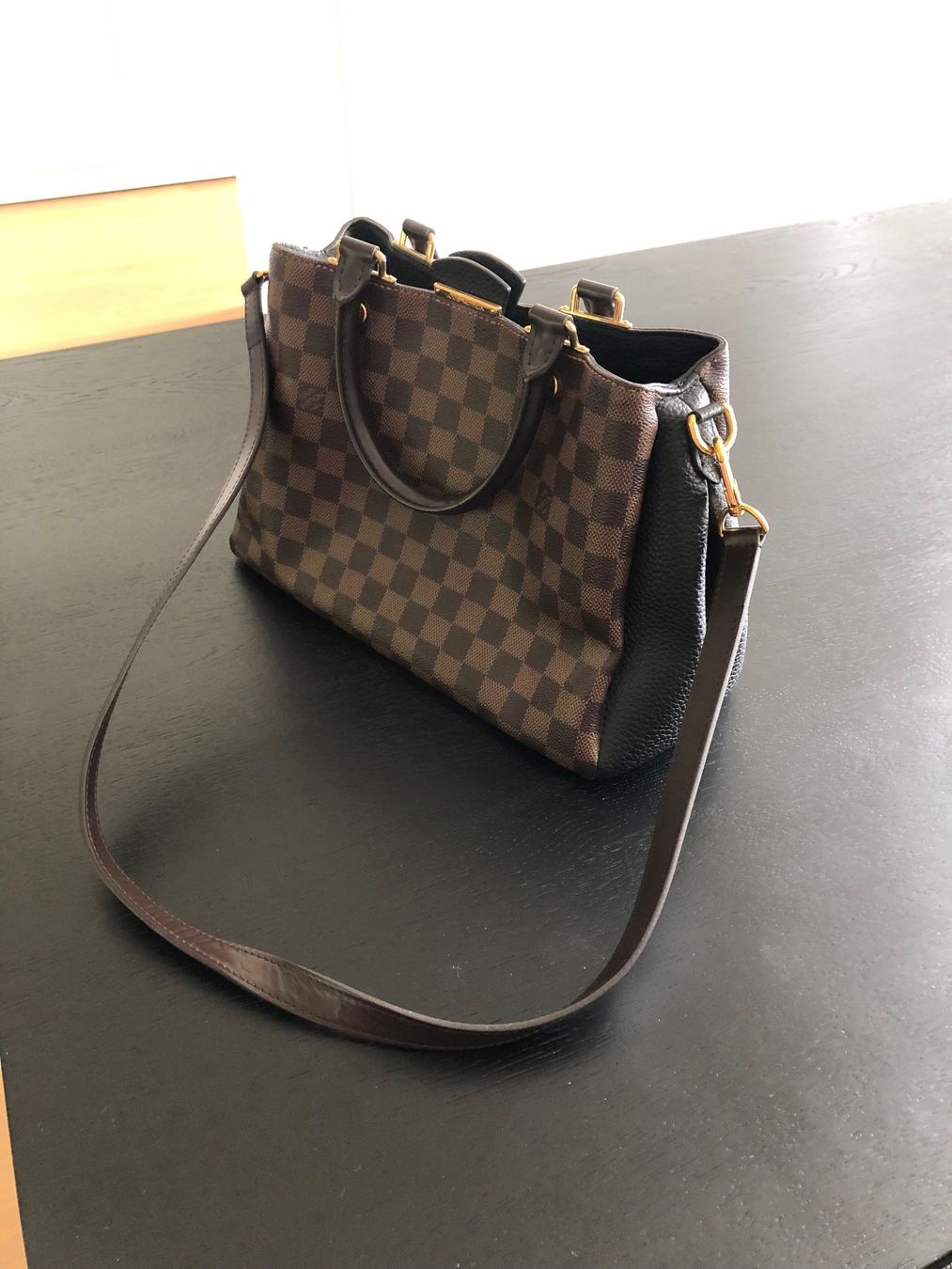 Louis Vuitton Sacs femmes: Louis Vuitton Brittany Noir – D'occasion à Horgen par The_wave 3
