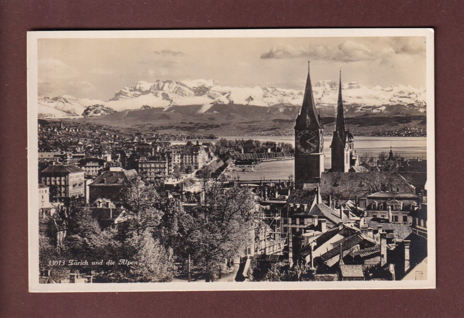 Cartoline postali: ZÜRICH - Teilansicht – Usato da Pully venduto da nicecards