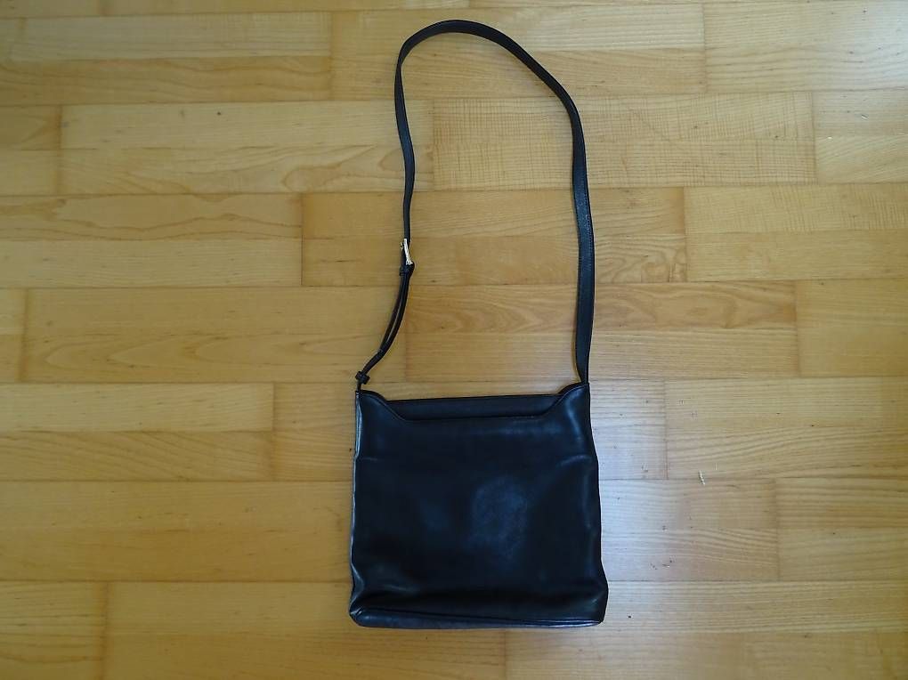 Bree Borse da donna: Ledertasche von Bree – Usato da Niederbipp venduto da PiaZ01