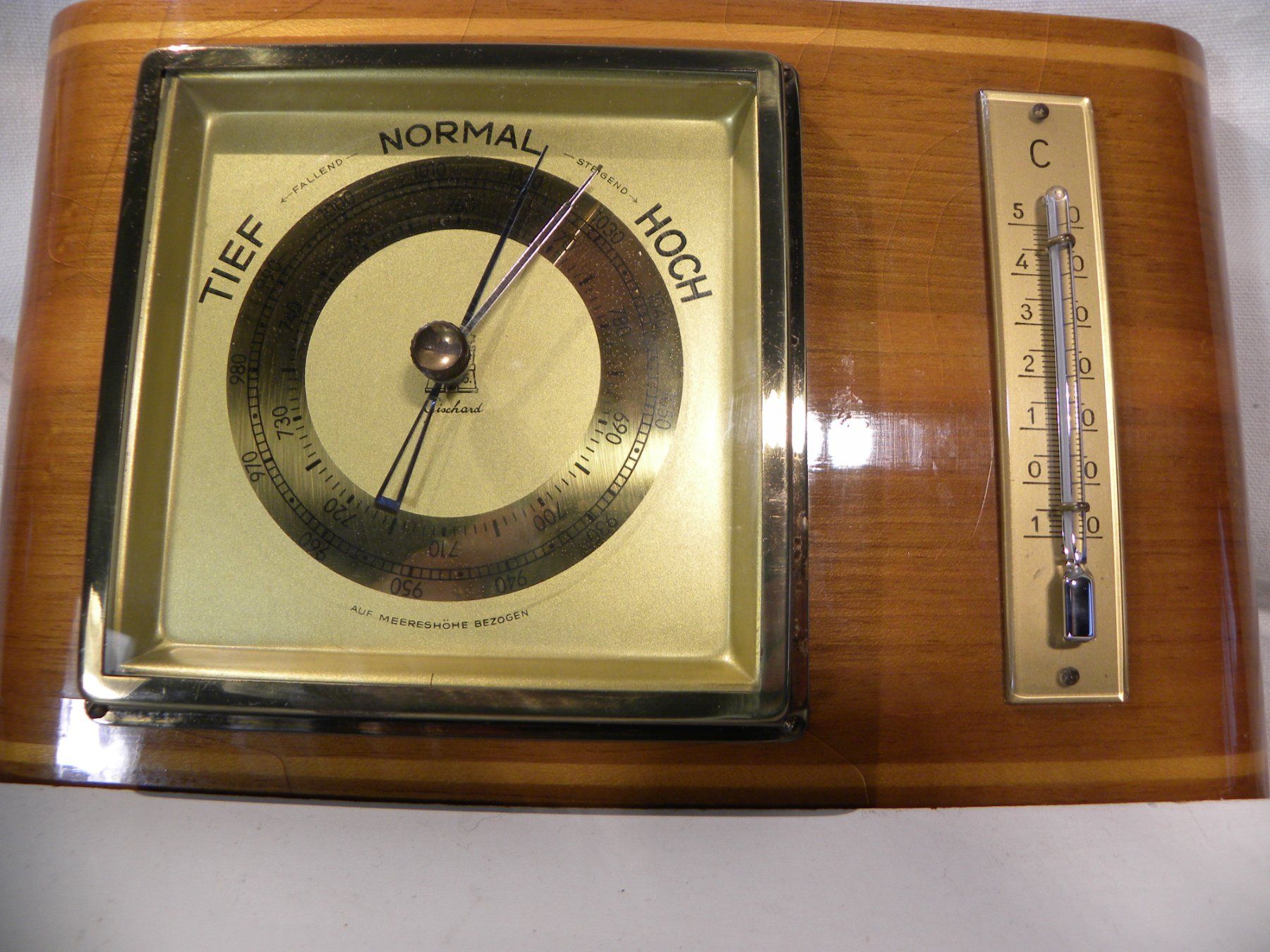 Altri elettrodomestici e apparecchi d’epoca: Barometer mit Thermometer von Gischard 2813 – Usato da Reinach venduto da Taysalmon 2