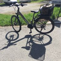NEUWERTIG City-Bike CANNONDALE / Bosch