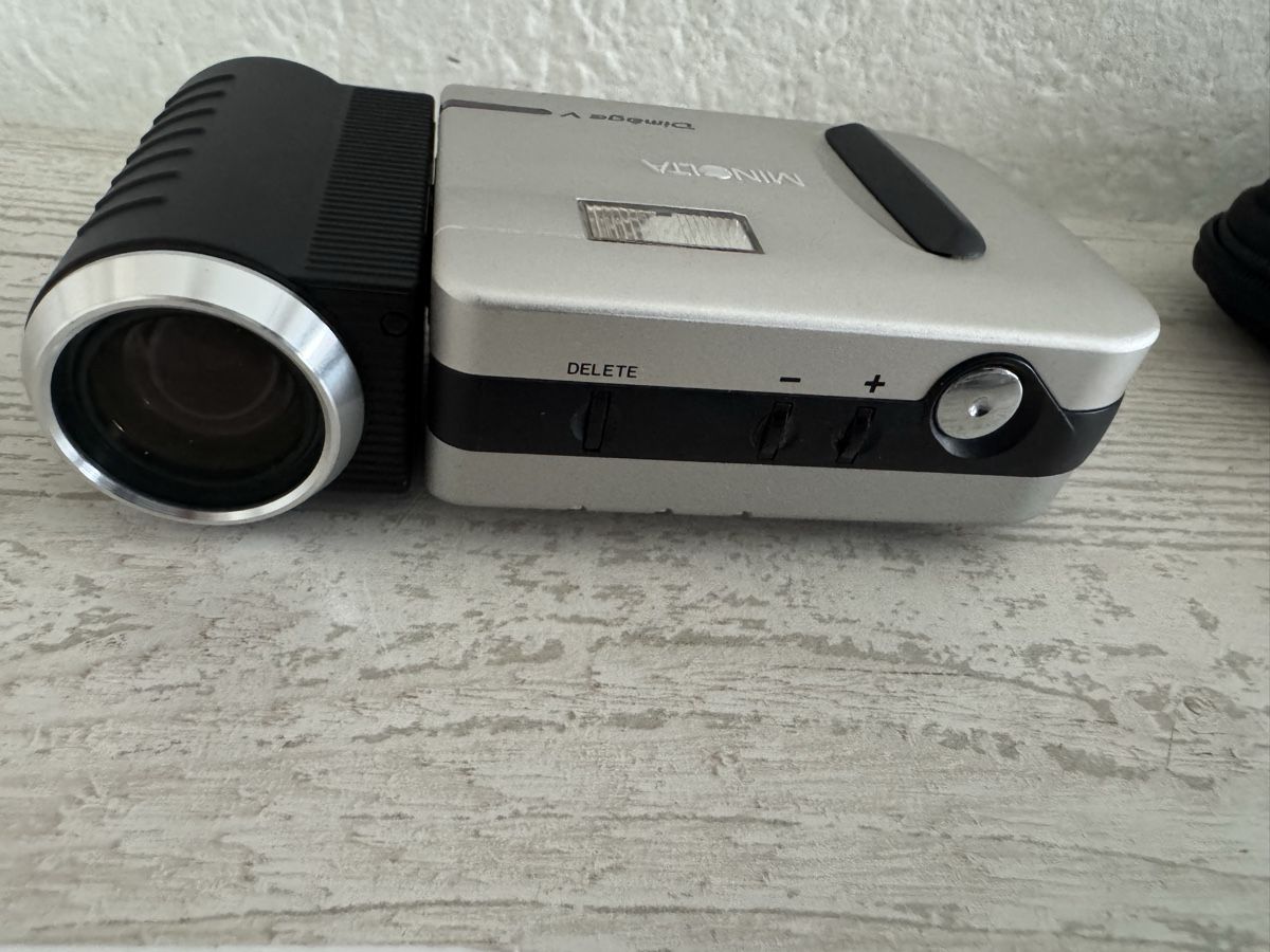 Minolta Appareil photo: Minolta dimage V digitalkamera – D'occasion à Zunzgen par milesdavis76 3
