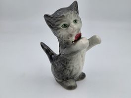 GOEBEL Porzellan Katze mit Marienkäfer Figur Deko (Mangel)