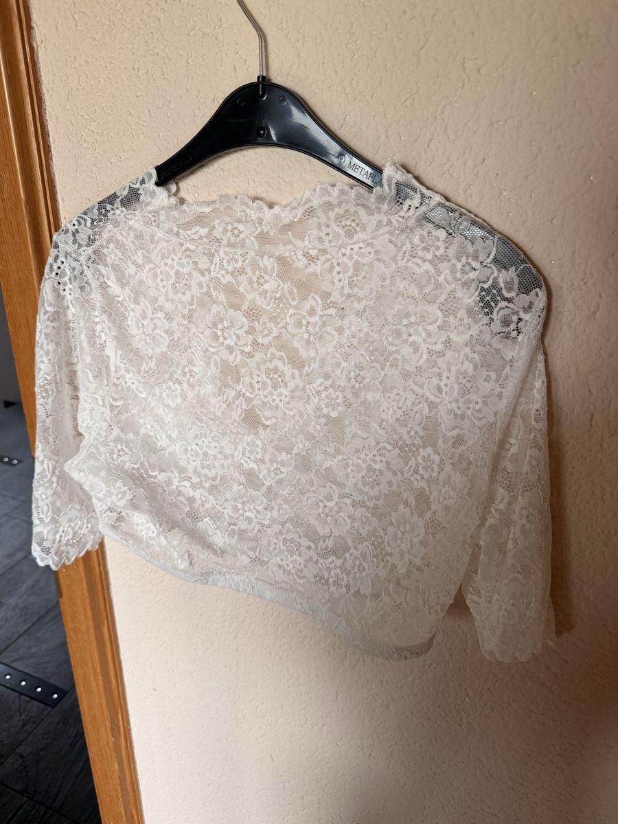 Blusen: Dirndlbluse – Gebraucht aus Guntershausen von car_ld8s 1