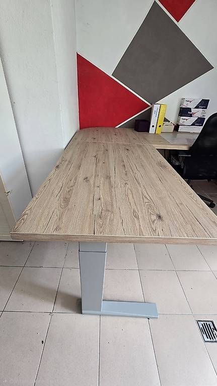 Schreibtische: Magnifique bureau d'angle  – Neu und originalverpackt aus Fully von Arsaweb 2