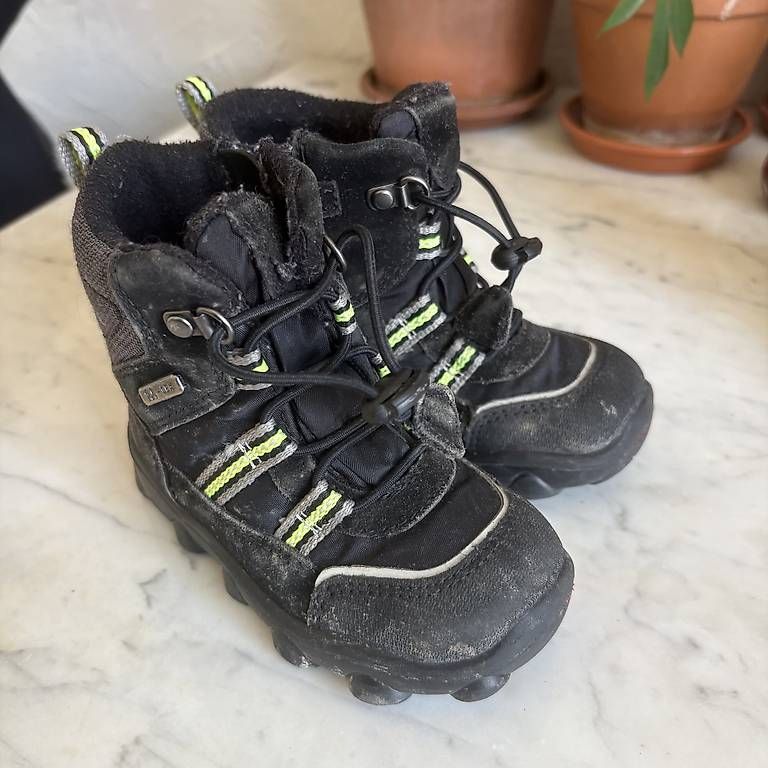 Scarpe per ragazzi: Winterschuhe von Elefanten, Grösse 22 – Usato da Zürich venduto da blog_bleistift 4