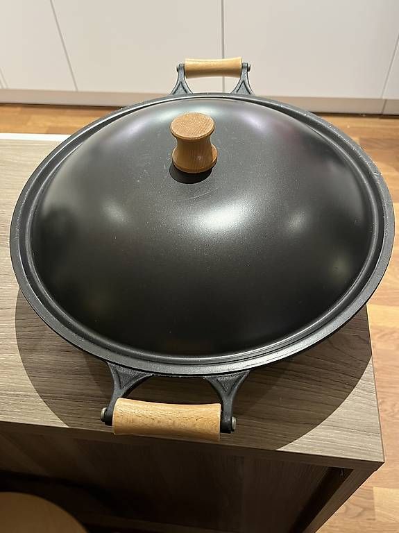 Poêles: Wok zum Kochen – D'occasion à Zürich par BigRock89