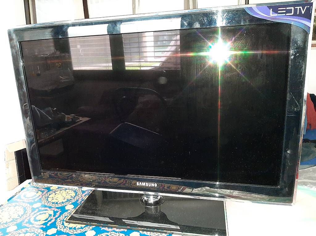 Televisori: TV led samsung – Usato da Lugano venduto da art_5nwk 1