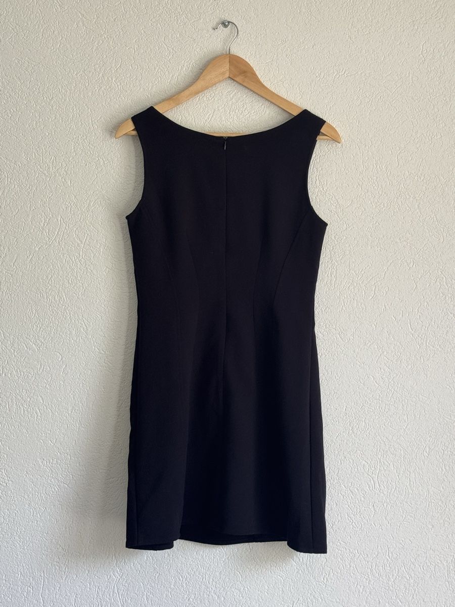 French Connection Vestiti: French Connection Schwarzes Kleid Liebling S – Nuovo e nell'imballaggio originale da Veyras venduto da ValClasse 7