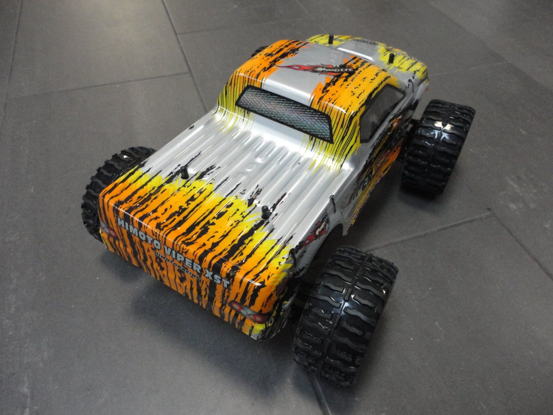Modellismo RC: Monstertruck 4WD 1:10 komplett-Set – Nuovo e nell'imballaggio originale da Horgen venduto da RcModell 3