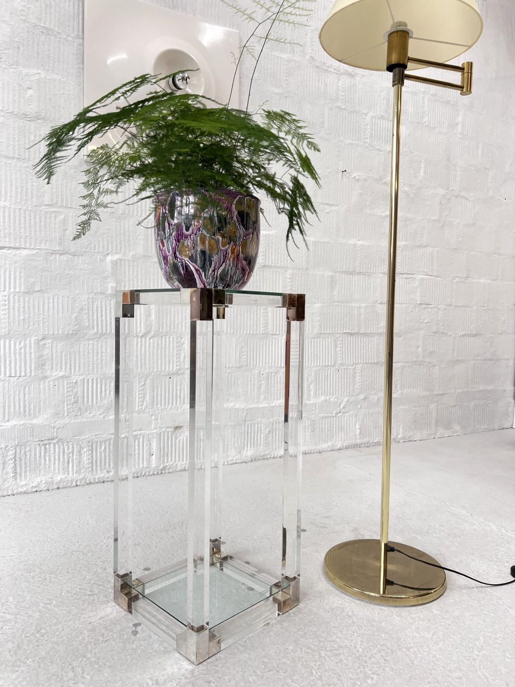 Tavoli: 80/90er Plexisäule - Blumentisch – Usato da Walzenhausen venduto da stilvollwohnen 2