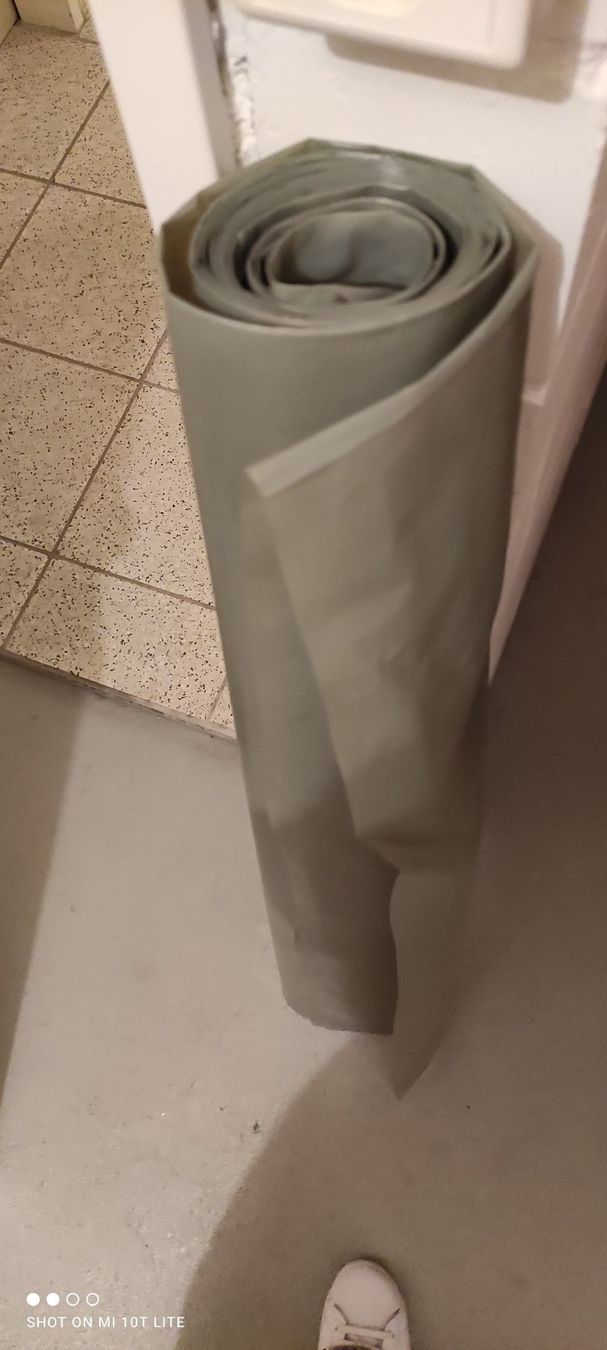 Coperte: Robuster Plastik belag Rolle – Usato da Effretikon venduto da fay_25nm 3