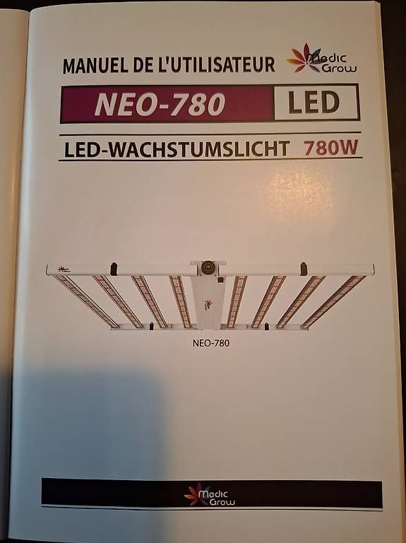 Lampade: LED-Wachstumslicht der neusten Generation – Usato da Inkwil venduto da bea_jp7g
