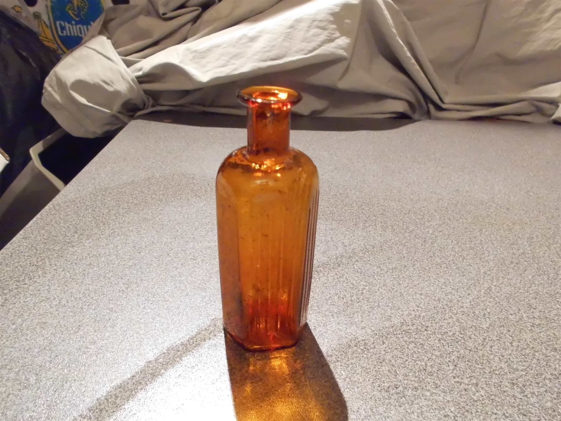 Laborzubehör: Apotheker-Flasche, braun, 50, gerippelt – Gebraucht aus Zürich von abraxas1291