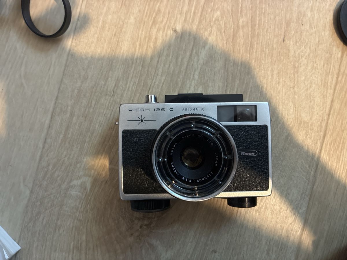 Ricoh Fotocamera: Ricoh 126C – Usato da Le Grand-Saconnex venduto da aur_27hl