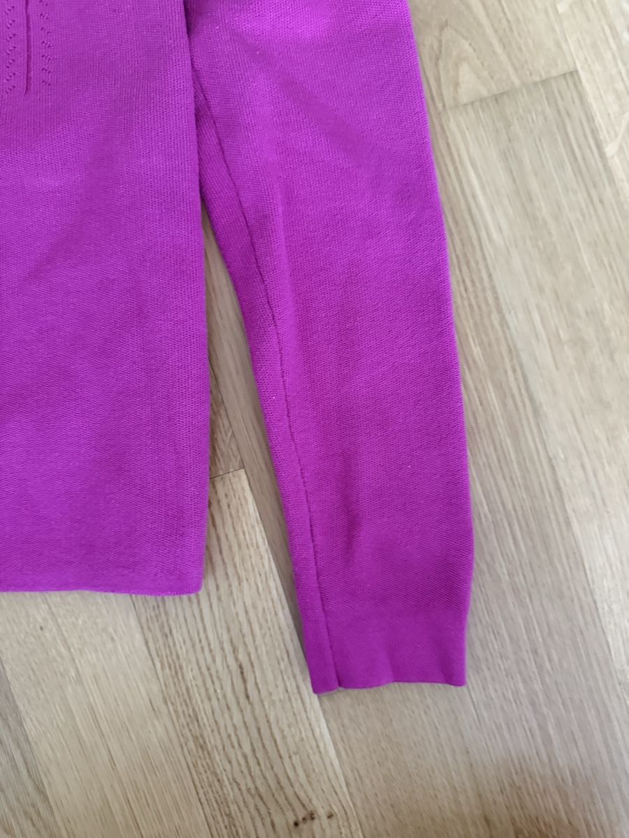 Pullover & Sweatshirts: Pink Pulli  – Gebraucht aus Bolligen von arg_v256 1