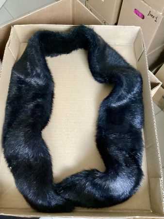 Schal Foulard Kragen aus synthetischen Pelz 2 STÜCK