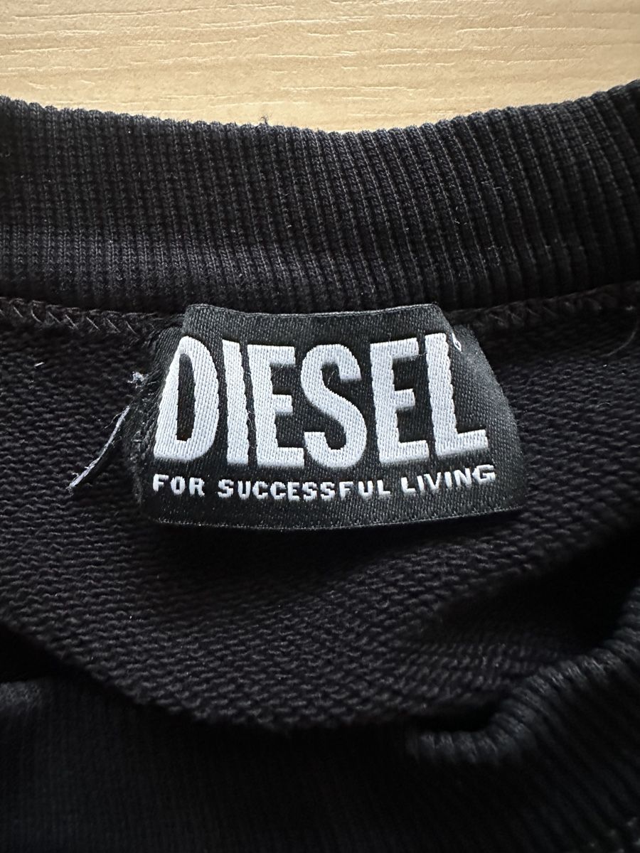 Diesel Maglioni & Felpe: Diesel - Oversized Sweater schwarz – Usato da Chur venduto da dajan.17 3